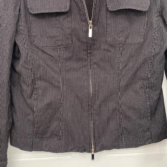 𝅺Jones New York Women’s Signature Fitted Pinstriped Jacket Medium - Picture 5 of 11